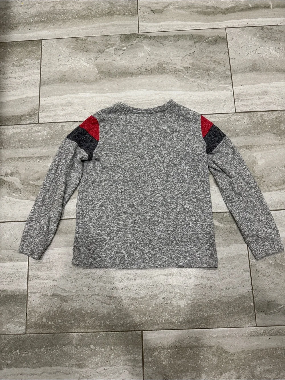 OshKosh B'gosh Gray Long Sleeve Top with Red & Black Shoulder Panels